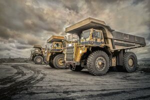 mining-trucks